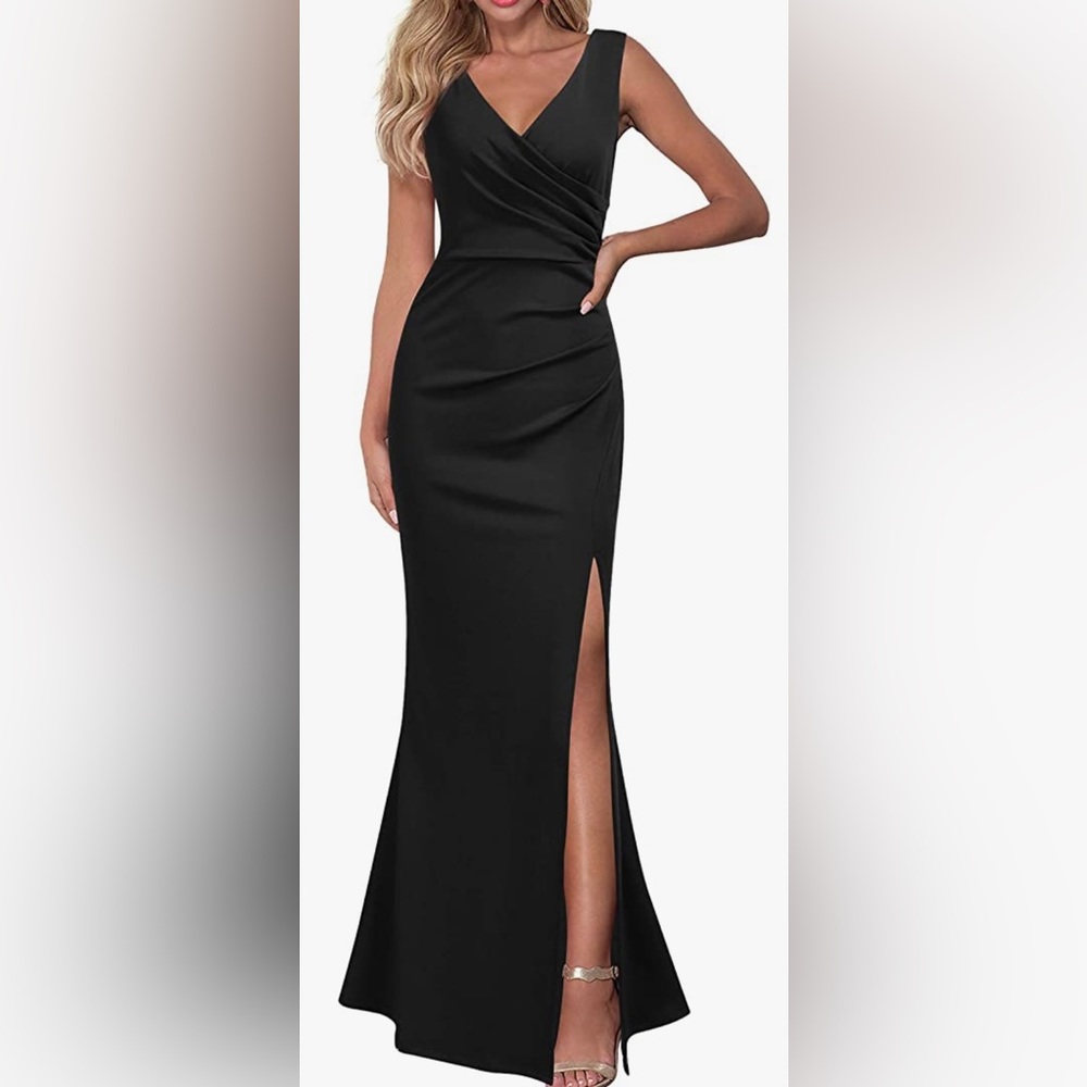 Black coctel dress